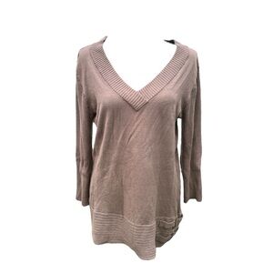 Women’s V-Neck Knit Sweater in Taupe by Style & Company size XL